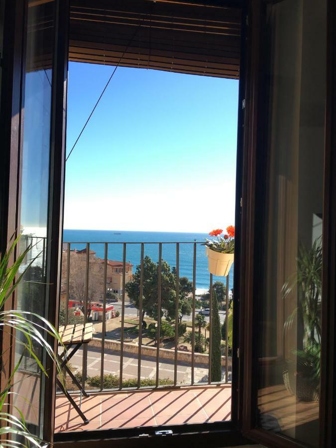 Apartamento Lovely At Circus Tarragona
