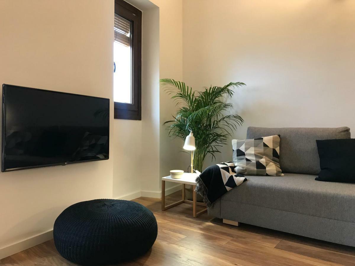 Lovely At Circus Apartment Tarragona